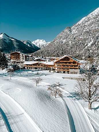 NOVA Moments Boutique Hotel