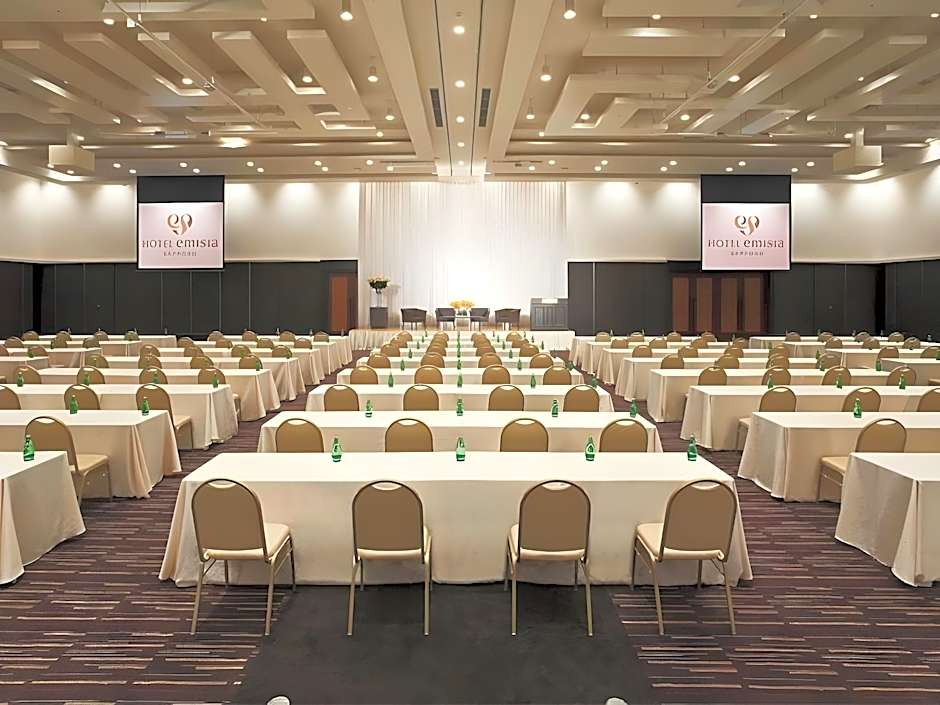 Hotel Emisia Sapporo