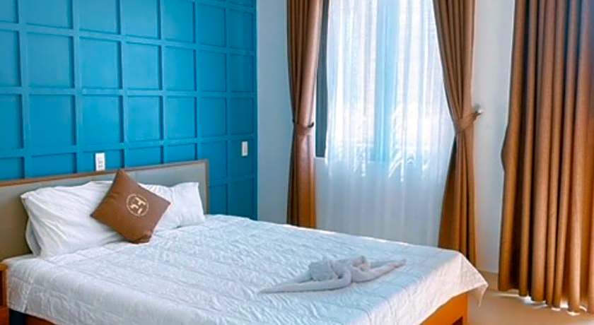 Poetic Hue Hotel & Spa