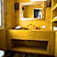 Uzuri Boutique Hotel