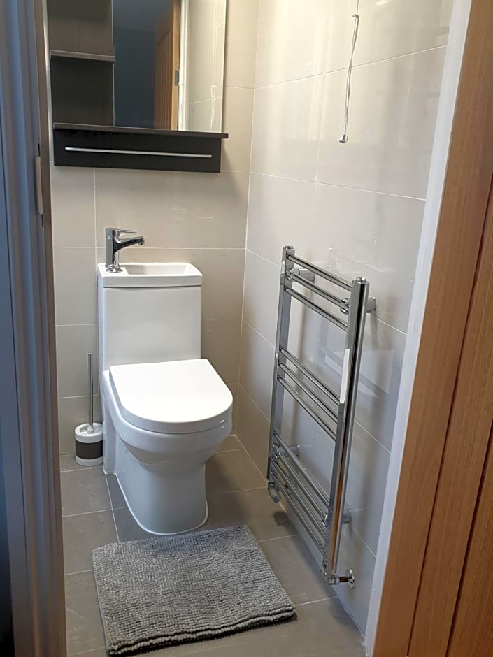 Arsenal Highbury & Islington Beautifully Presented