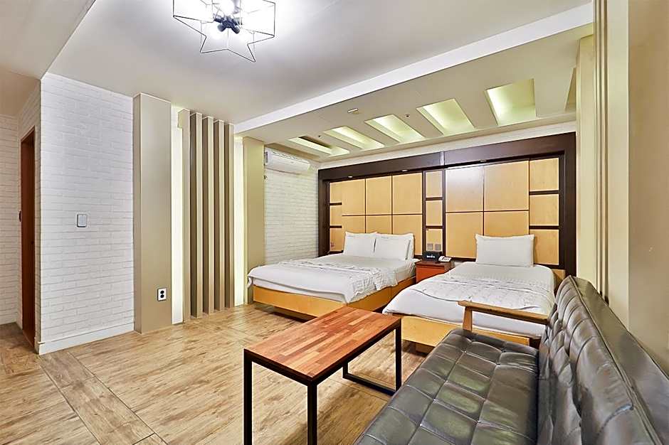 Hwamyeong Sky Hotel