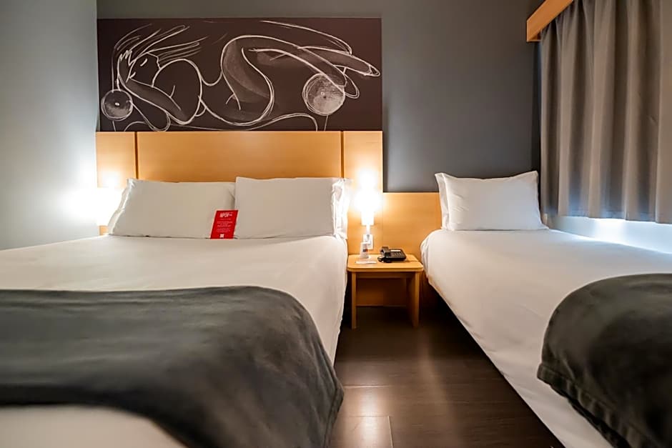 ibis Porto Alegre Assis Brasil