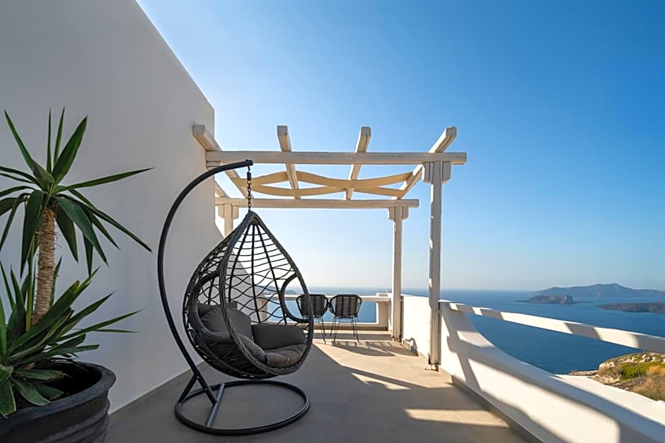 Athermi Suites - Adults Only