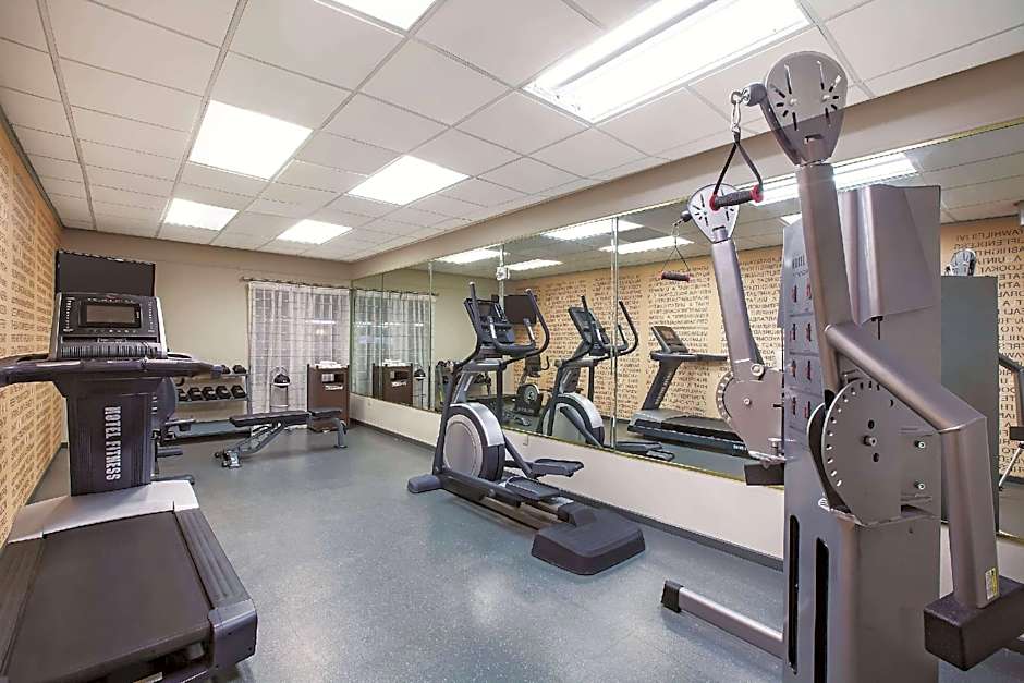 La Quinta Inn & Suites by Wyndham Beaumont West