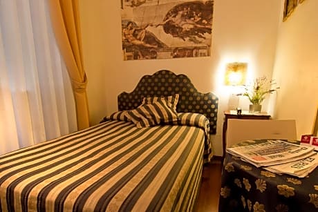Single Room with Private External Bathroom