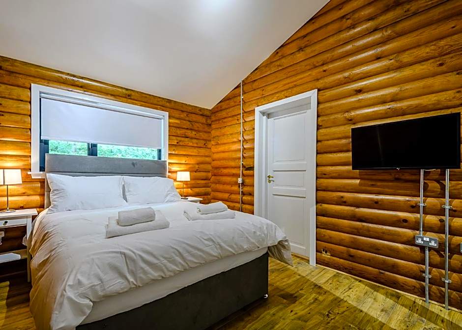 Gadgirth Estate Lodges