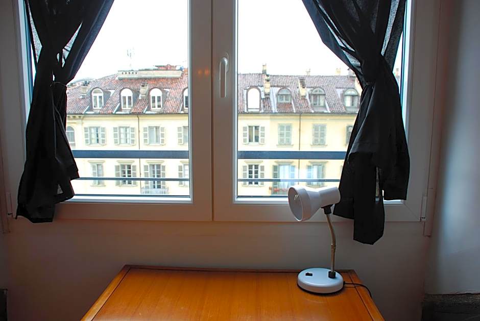 Attic Hostel Torino