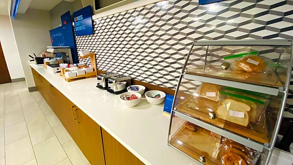 Holiday Inn Express Bluffton by IHG
