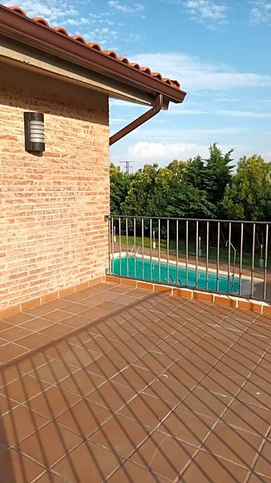 Hotel El Comendador Anon – Añón de Moncayo, IA