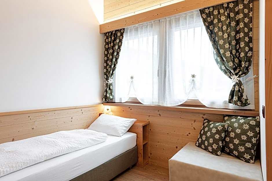 Hotel Genzianella