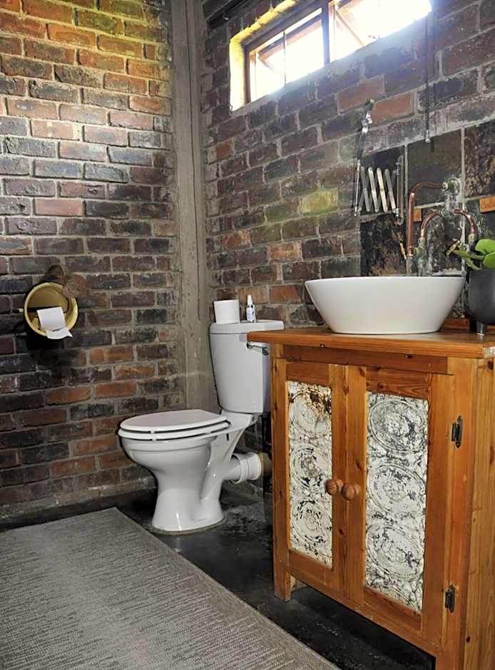 Grincourt B&B- with No Load shedding