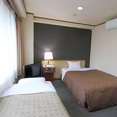 Small Twin Room