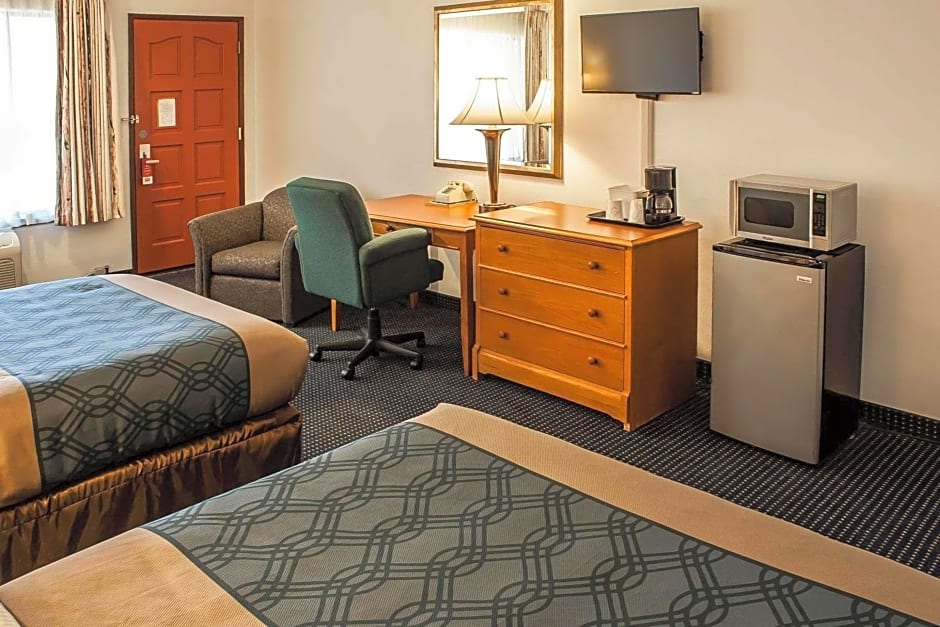 Econo Lodge Inn & Suites Hoquiam