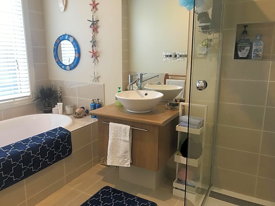 We Love the Bay short stays private suite 1 to 4 days