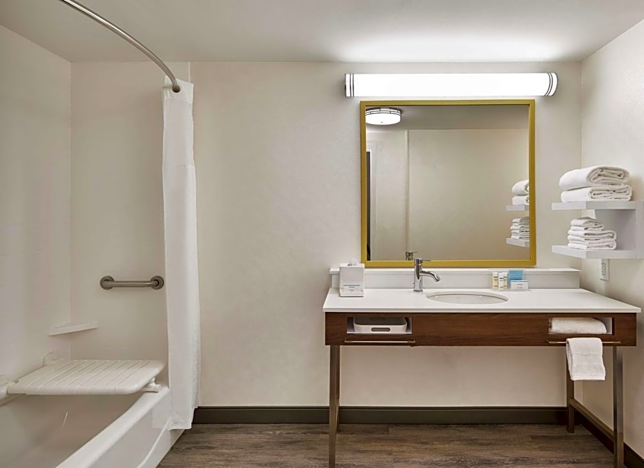 Hampton Inn By Hilton & Suites Atlanta-Midtown, Ga