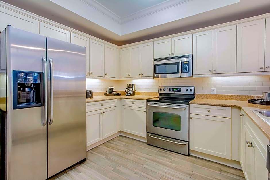 Hilton Pensacola Beach Gulf Front