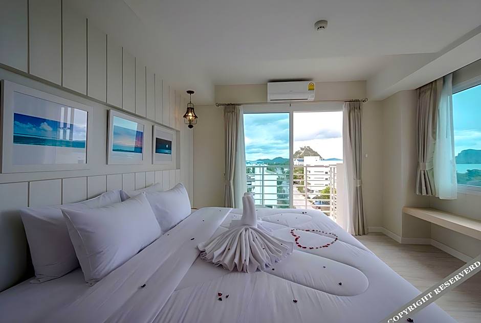 Prachuap Grand Hotel