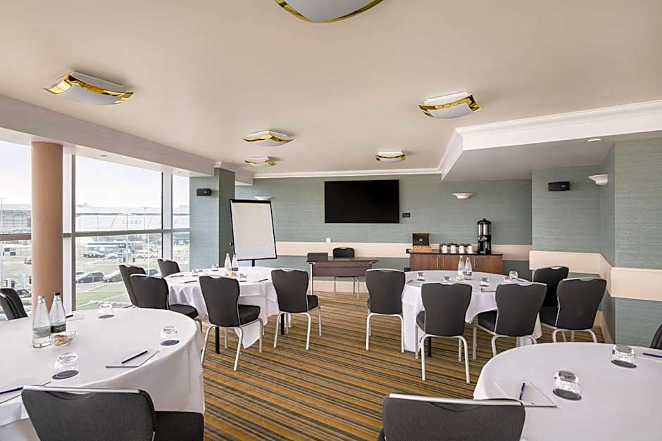 DoubleTree By Hilton Hotel Newcastle International Airport