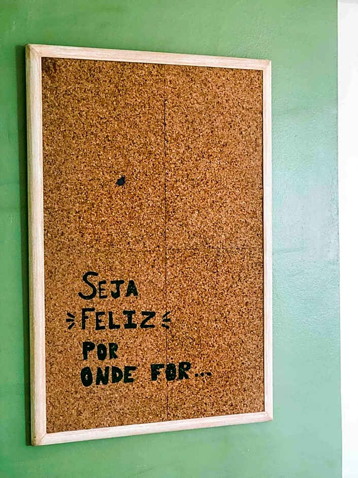 CT-82: Apto com vista espetacular para o mar