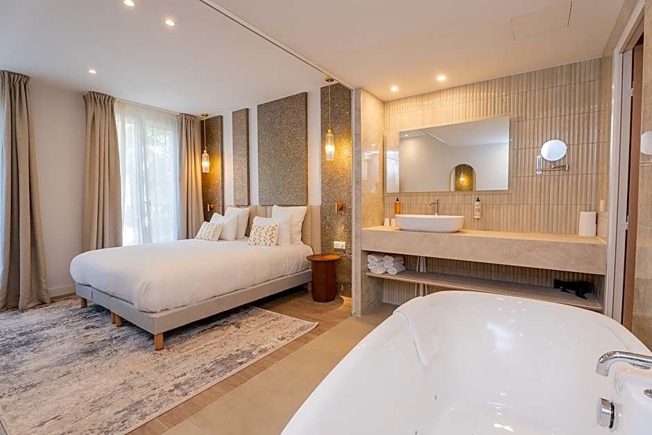 Bobo's (ex Ideal Hotel Design)