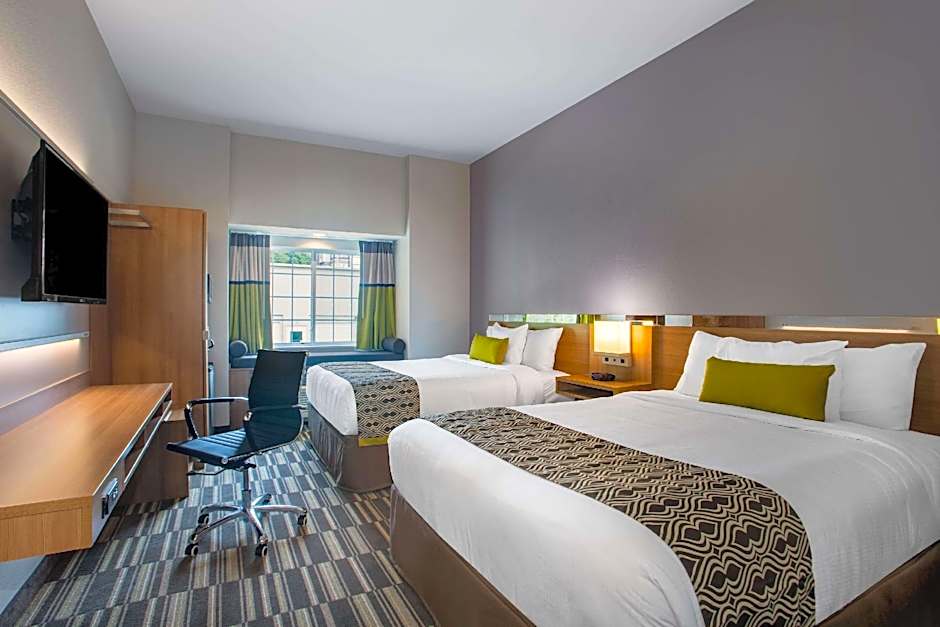 Microtel Inn & Suites by Wyndham Liberty/NE Kansas City Area