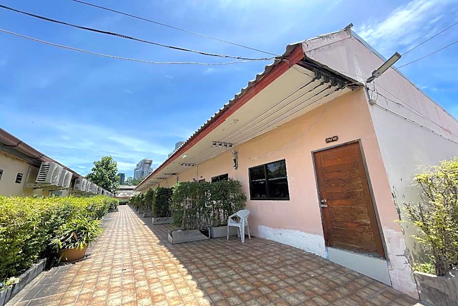 Fairtex Residence