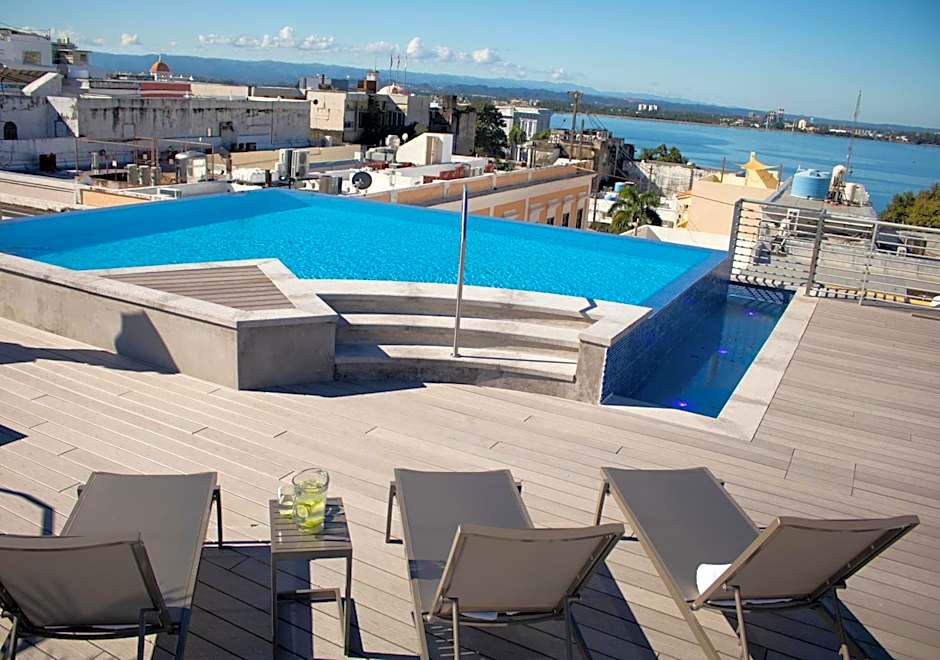 Palacio Provincial San Juan, Curio Collection by Hilton