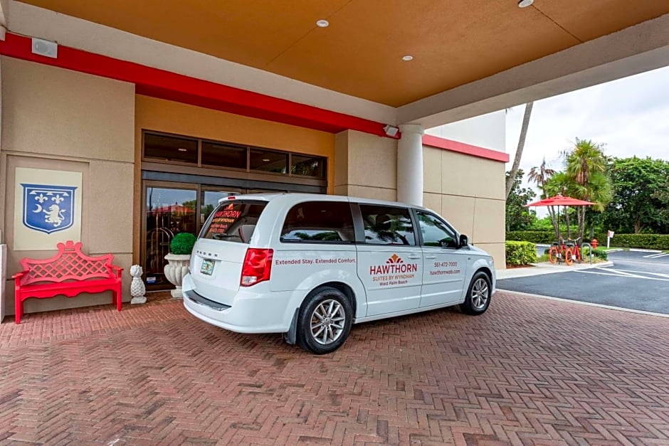 Hawthorn Extended Stay by Wyndham West Palm Beach