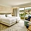 Le Meridien Lav Split