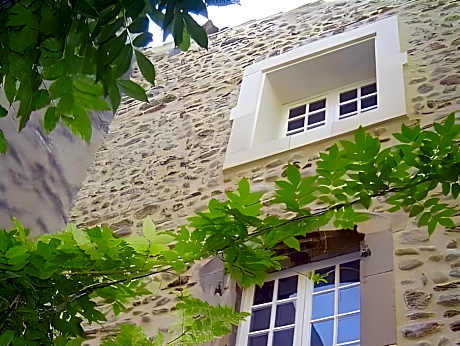 Hotel Du Midi