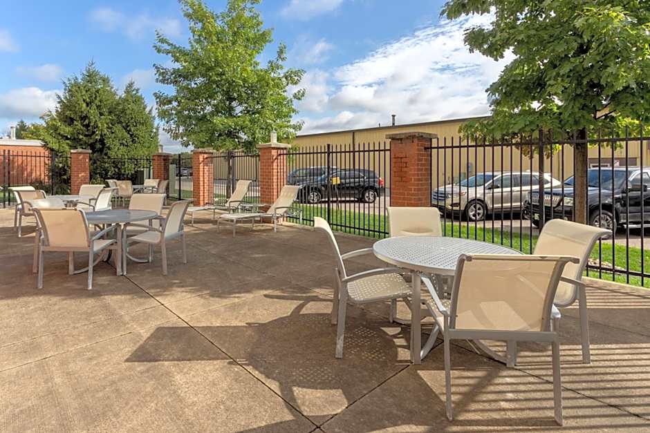 Holiday Inn Express Indianapolis Southeast Hotel By IHG