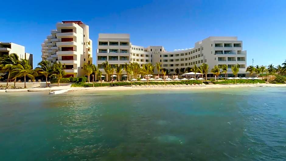 Izla Beach Front Hotel