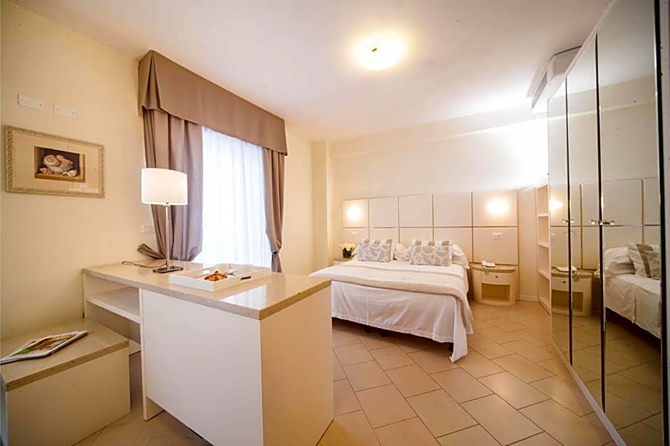 Hotel Mon Cheri