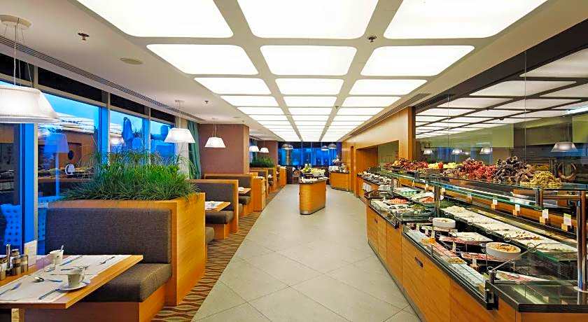 DoubleTree by Hilton Istanbul Moda