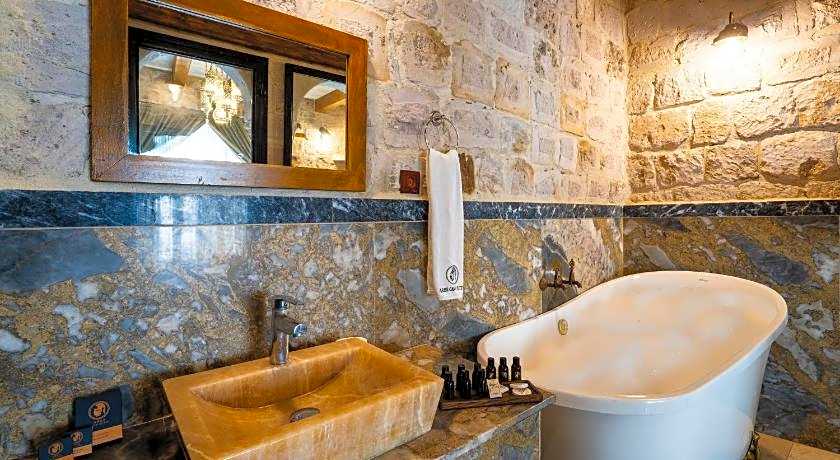 Ares Cave Suites