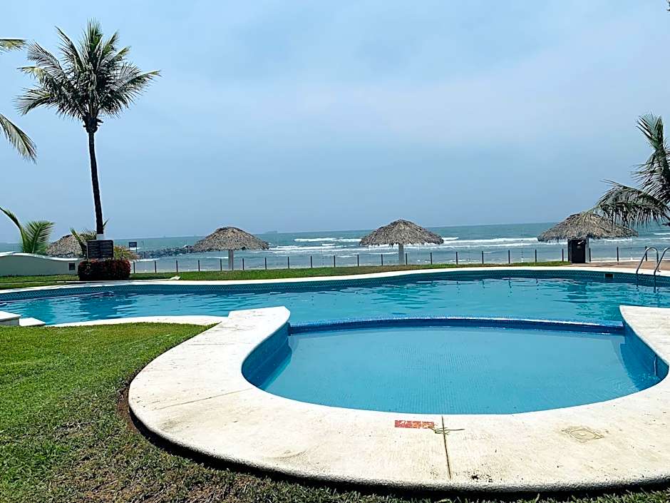 Hotel Playa Caracol