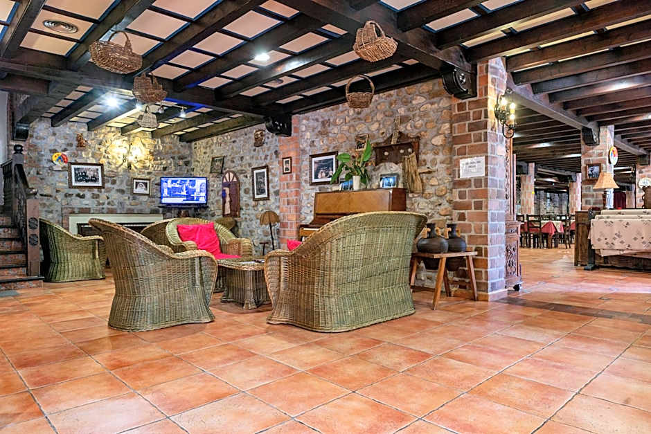 Hotel El Bricial