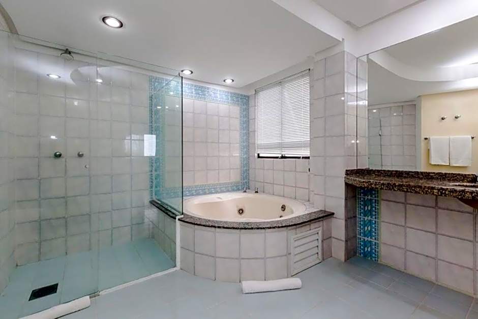 Hotel Plaza Camboriú