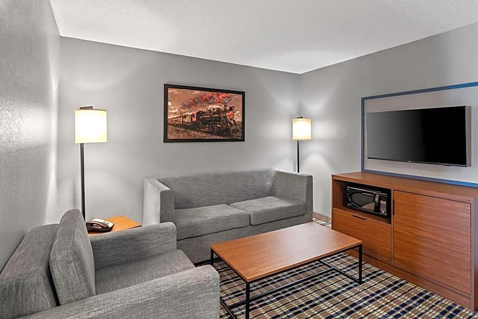 AmericInn by Wyndham Crookston U of M Crookston