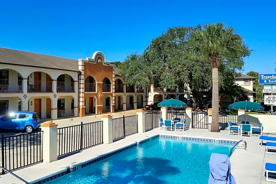 Travelodge by Wyndham Suites St Augustine