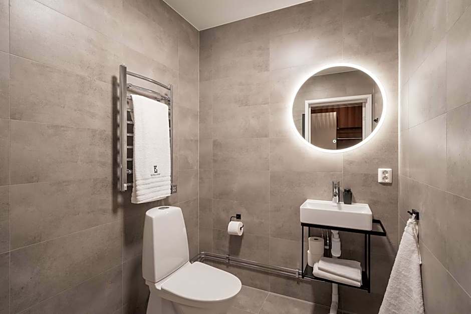 Live and Stay Ekmanska