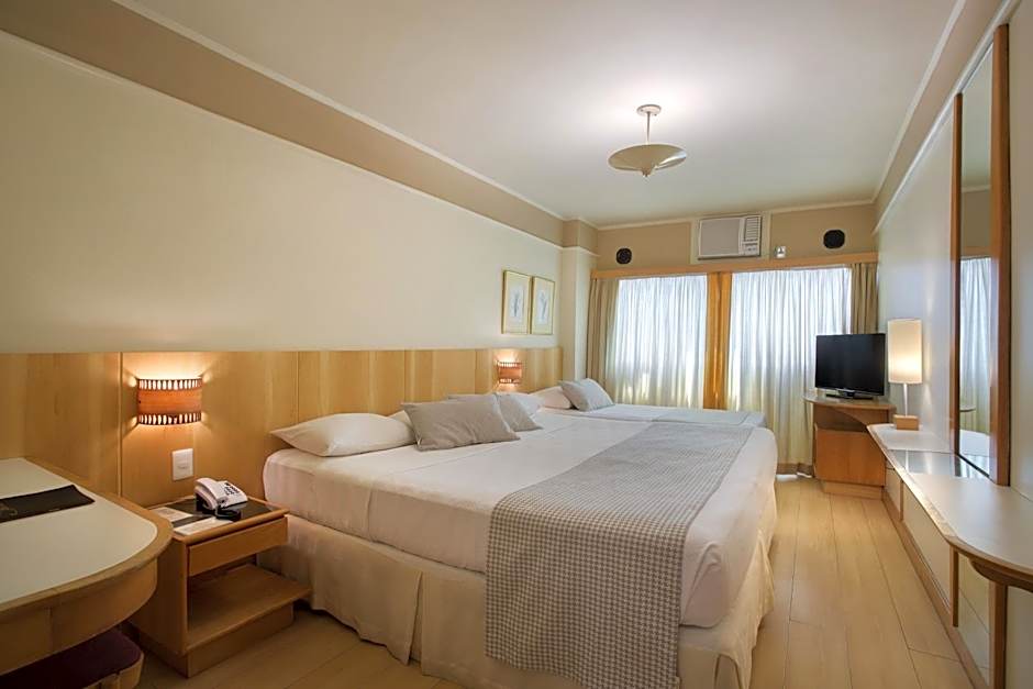 Mirasol Copacabana Hotel