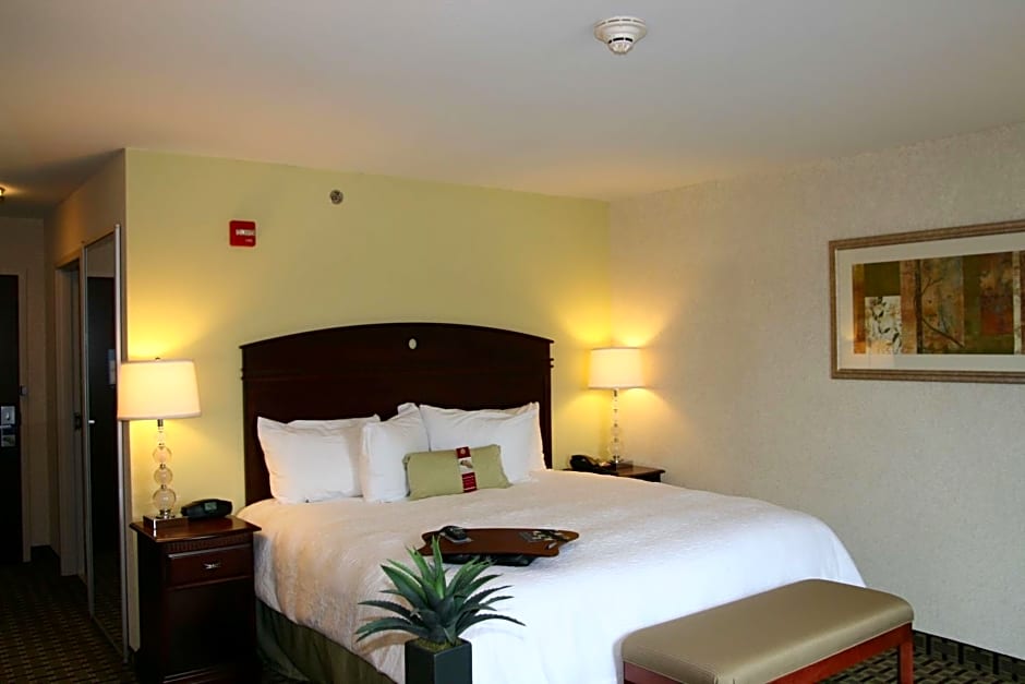 Hampton Inn By Hilton Suites Cleveland Mentor