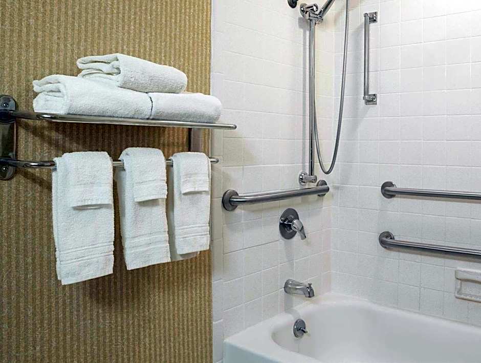 Days Inn by Wyndham Rock Falls