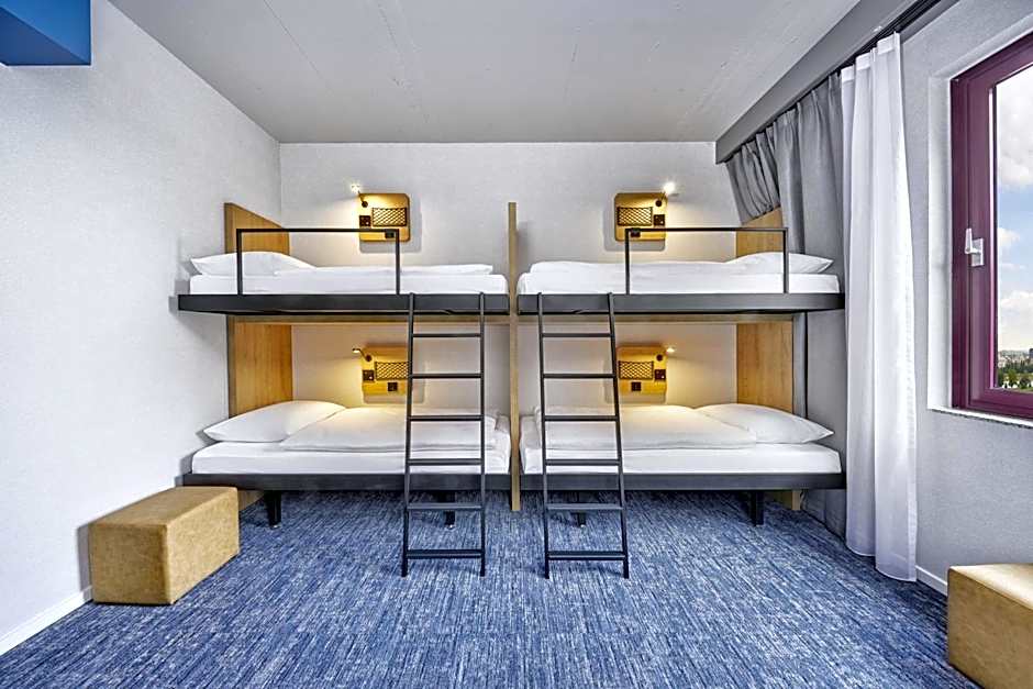 Sunday Hotel Düsseldorf Seestern