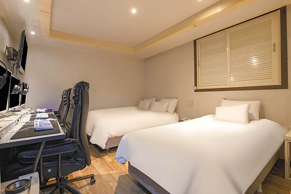 ZIO Hotel