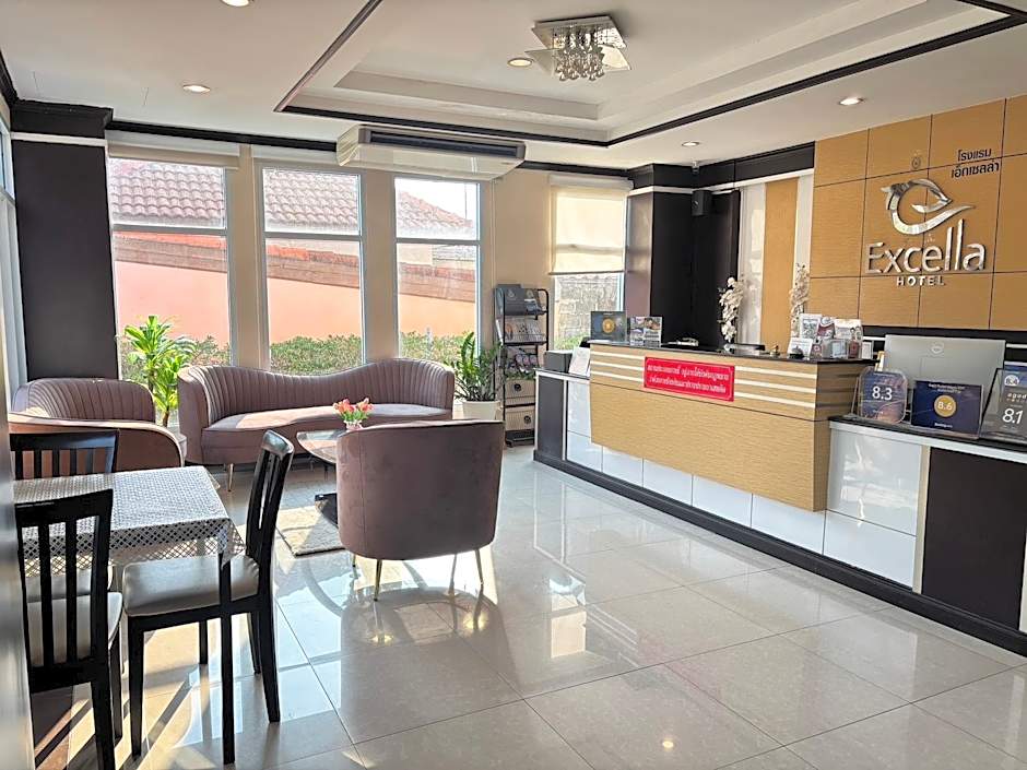 Excella Hotel
