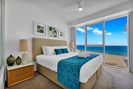 Two-Bedroom Apartment with Ocean View