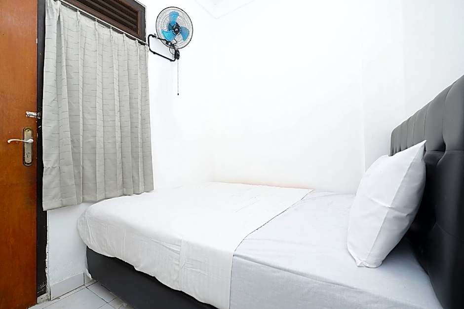 OYO Life 1942 Asia Residence Syariah